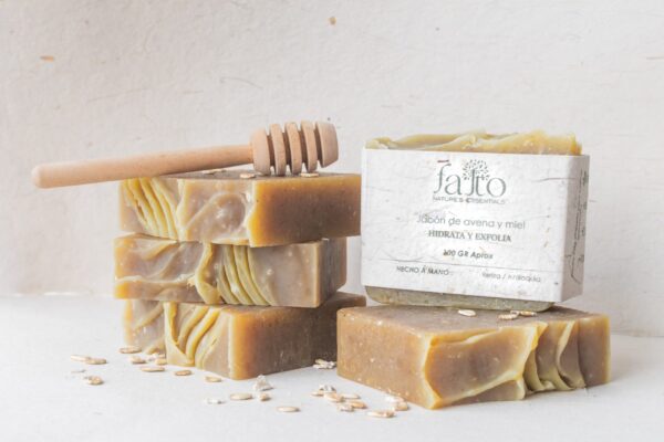Jabón natural de avena & miel hidrata & exfolia